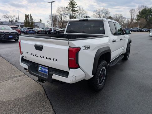 Used 2024 Toyota Tacoma TRD Off-Road AWD/4WD image 6