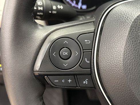 Used 2025 Toyota RAV4 XLE Premium w/ Weather Package AWD/4WD image 35