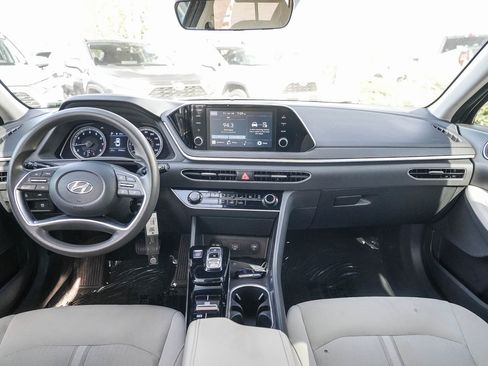 Used 2023 Hyundai Sonata SE FWD image 12