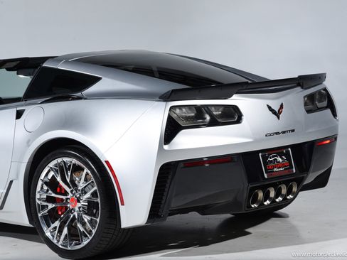 Used 2016 Chevrolet Corvette Z06 RWD image 24