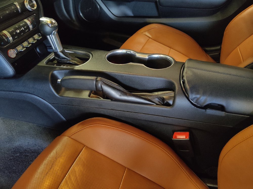 Used 2018 Ford Mustang Premium RWD image 26