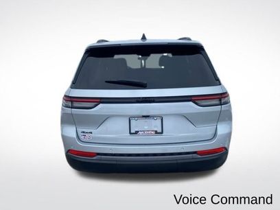 New 2026 Jeep Grand Cherokee Altitude