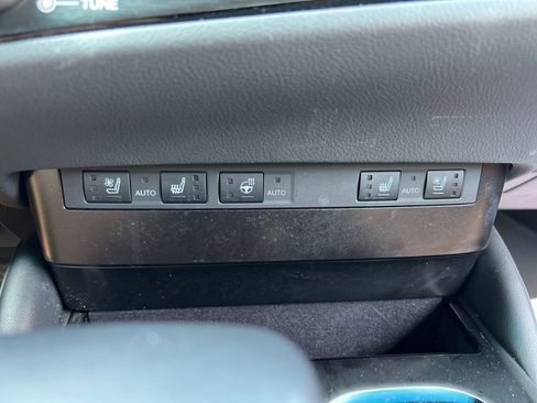 Used 2023 Lexus ES 350 w/ Premium Package FWD image 14