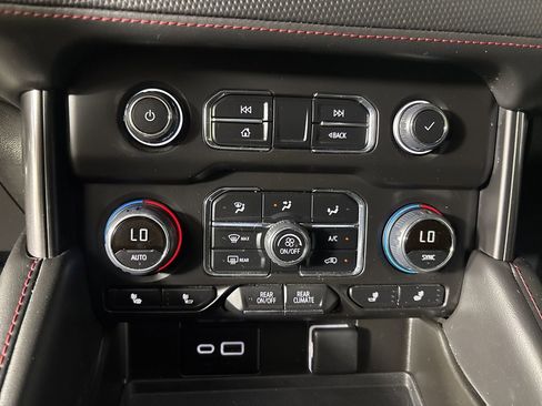 Used 2024 Chevrolet Tahoe RST w/ Luxury Package AWD/4WD image 19