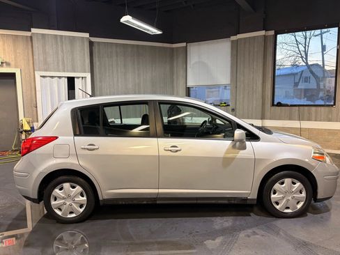 Used 2012 Nissan Versa 1.8 S FWD image 7
