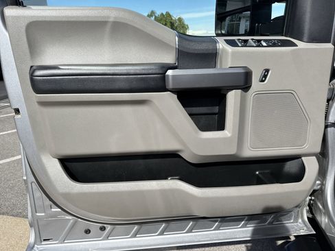 Used 2022 Ford F250 XLT image 19