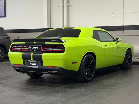 Used 2023 Dodge Challenger SRT Hellcat RWD image 13
