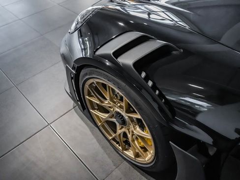 Certified 2025 Porsche 911 GT3 RS image 29