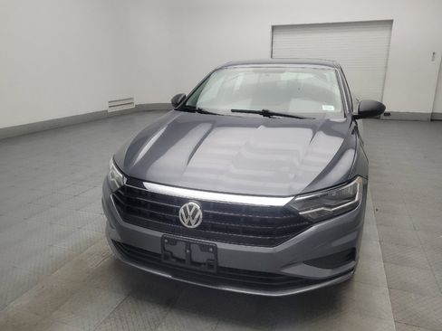 Used 2019 Volkswagen Jetta SE image 15