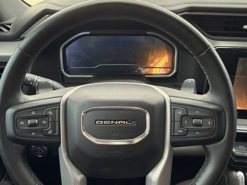 Used 2023 GMC Sierra 1500 Denali RWD image 22