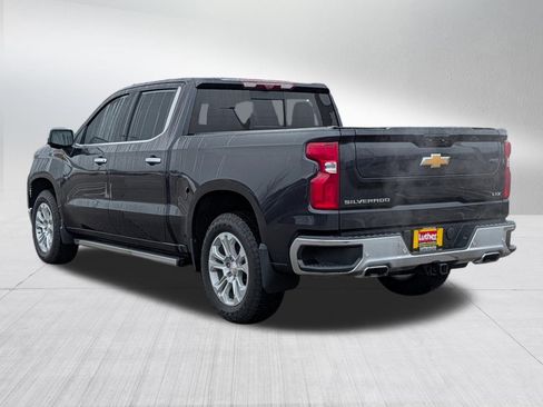 Used 2022 Chevrolet Silverado 1500 LTZ w/ LTZ Premium Package image 5