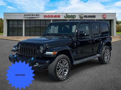 Used 2022 Jeep Wrangler Unlimited Sahara image 36
