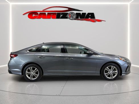 Used 2019 Hyundai Sonata Limited w/ Ultimate Package 04 FWD image 4