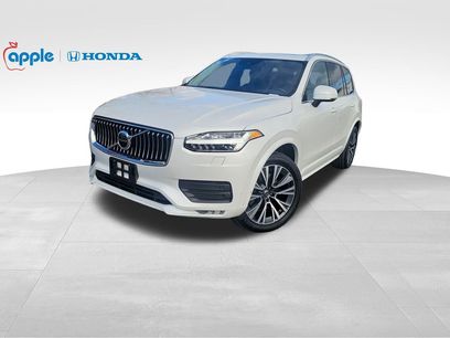 Used 2021 Volvo XC90 T5 Momentum w/ Climate Package