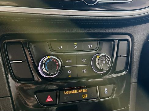 Used 2019 Buick Encore Preferred AWD/4WD image 16
