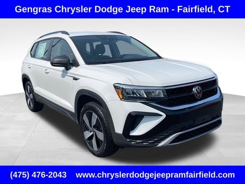 Used 2024 Volkswagen Taos S AWD/4WD image 1