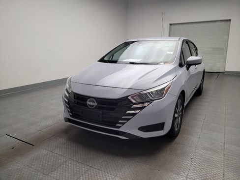 Used 2024 Nissan Versa SV w/ Trunk Package FWD image 15