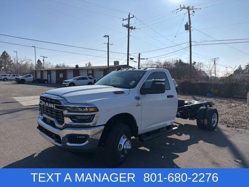 New 2026 RAM 3500 Tradesman w/ Chrome Appearance Group A image 7