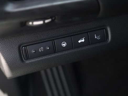 New 2026 Nissan Pathfinder Platinum AWD/4WD image 13