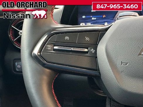 Used 2025 Chevrolet Blazer EV RS AWD/4WD image 19