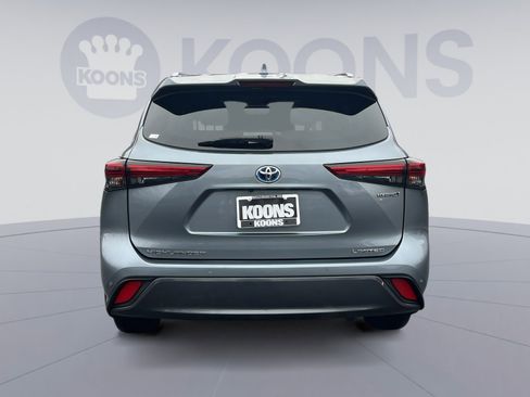 Used 2023 Toyota Highlander Limited image 5