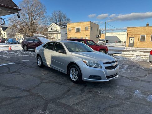 Used 2013 Chevrolet Malibu LS w/ Protection Package image 3