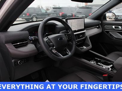 New 2026 Ford Explorer Platinum