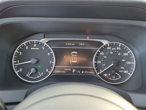 Used 2025 Nissan Pathfinder S image 7