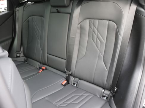 Certified 2025 BMW X3 xDrive30i w/ Premium Package image 29