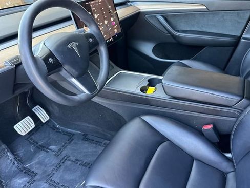Used 2022 Tesla Model Y Performance AWD/4WD image 11