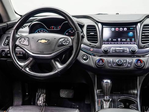 Used 2017 Chevrolet Impala Premier FWD image 16