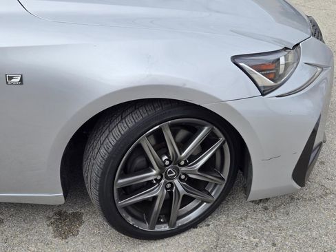 Used 2017 Lexus IS 350 image 6