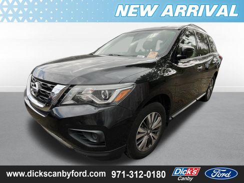 Used 2019 Nissan Pathfinder S AWD/4WD image 1