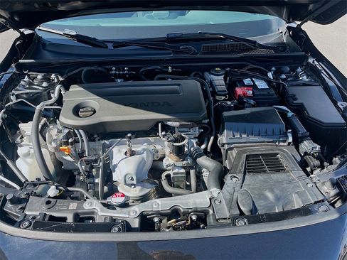 Used 2025 Honda Civic Sport image 28