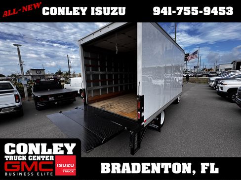 Used 2024 Isuzu NPR RWD image 16