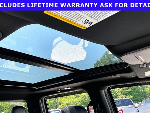 Used 2025 Ford F150 Platinum w/ Equipment Group 702A High AWD/4WD image 19