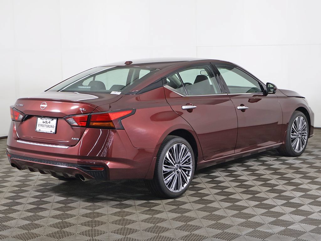 Used 2023 Nissan Altima 2.5 SL AWD/4WD image 11