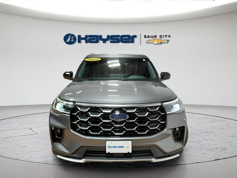 Used 2026 Ford Explorer Platinum AWD/4WD image 22