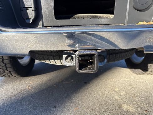 Used 2018 Chevrolet Silverado 1500 LT w/ All Star Edition image 12