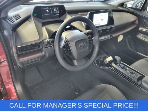 New 2026 Toyota Prius Plug-In Hybrid FWD image 14