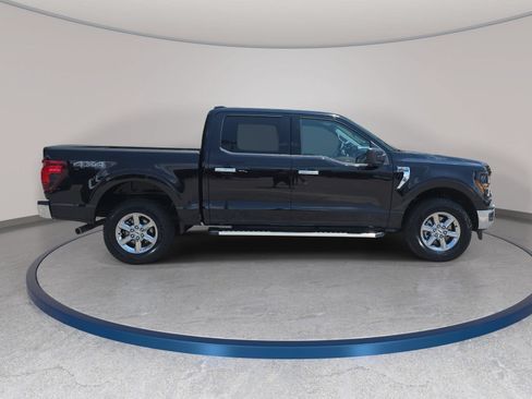 Used 2025 Ford F150 XLT w/ Equipment Group 301A Standard AWD/4WD image 4
