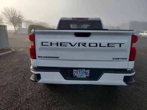 Used 2023 Chevrolet Silverado 1500 Custom w/ LPO, Dark Essentials Package image 4