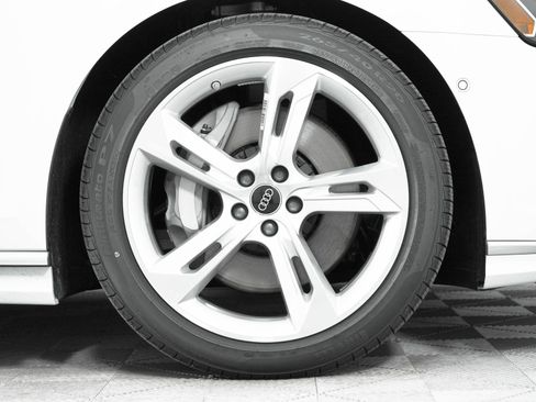 New 2025 Audi A8 L 3.0T image 9