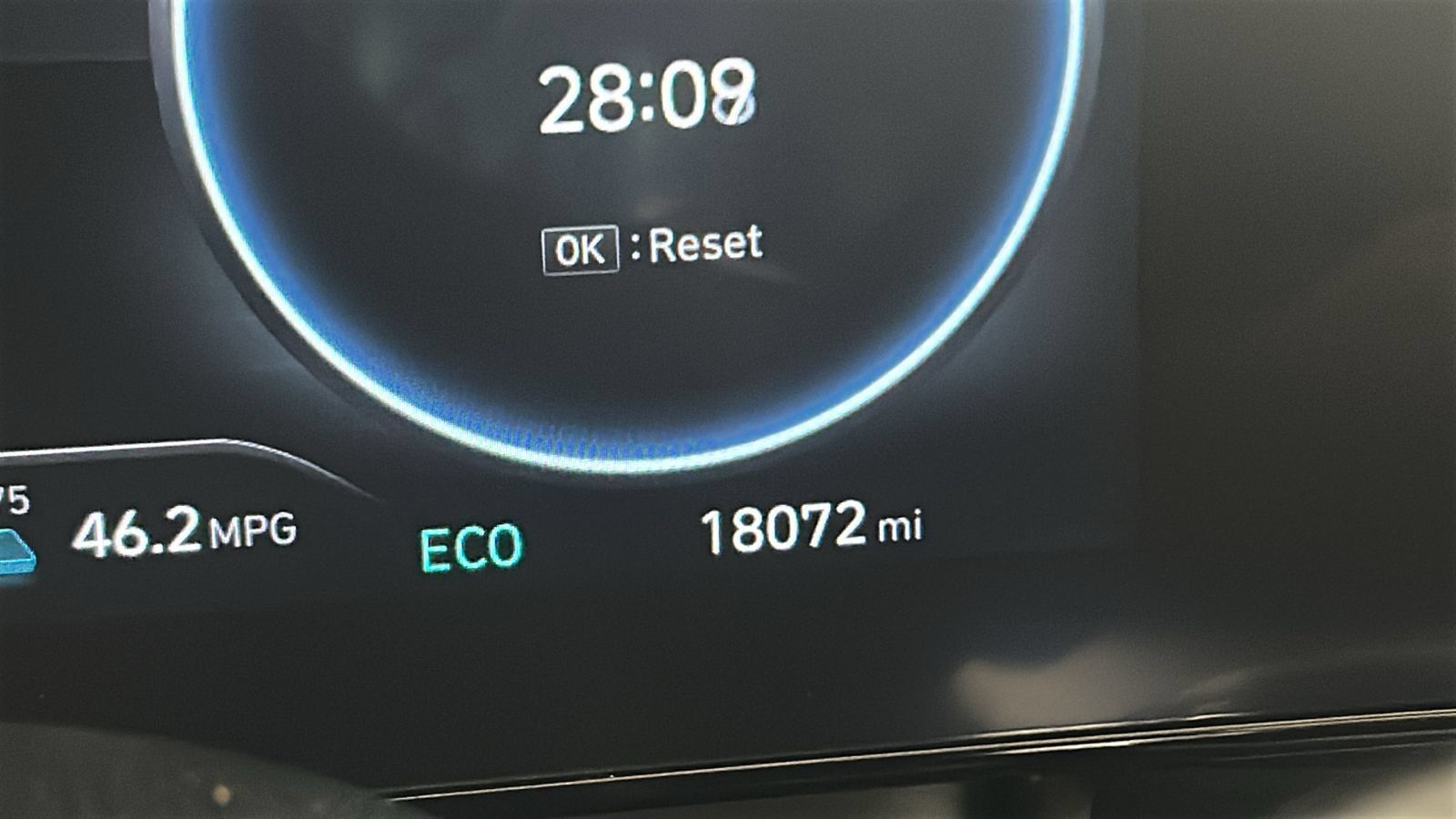 Used 2025 Hyundai Elantra SEL FWD image 23