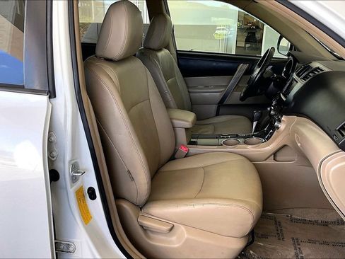 Used 2008 Toyota Highlander Sport FWD image 30