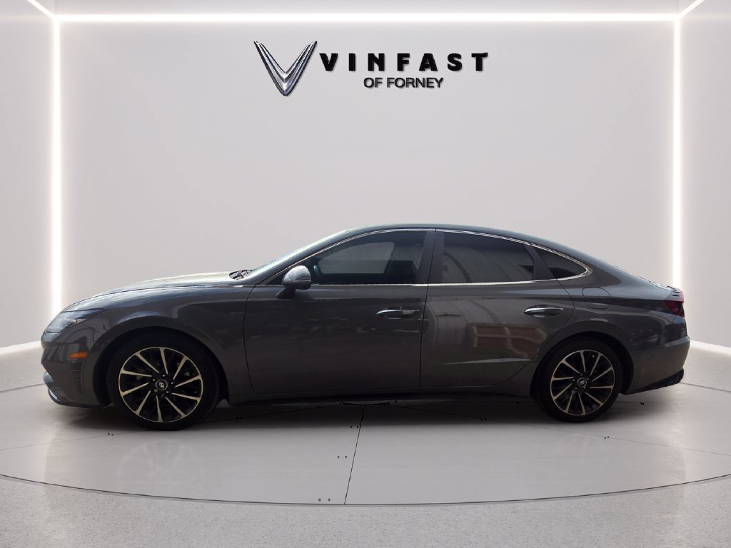Used 2022 Hyundai Sonata Limited FWD image 2
