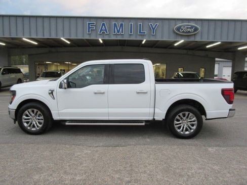 Used 2024 Ford F150 XLT w/ Equipment Group 303A High RWD image 2