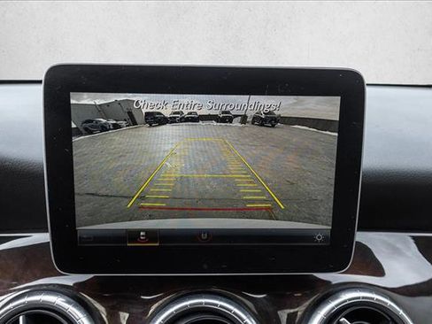 Used 2018 Mercedes-Benz CLA 250 4MATIC image 18