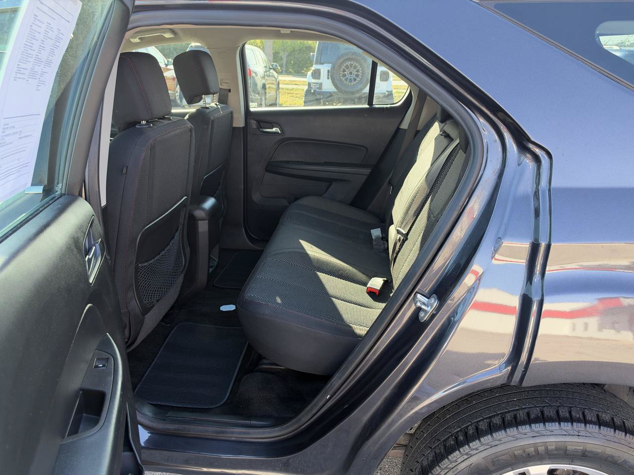 Used 2016 Chevrolet Equinox LS AWD/4WD image 11