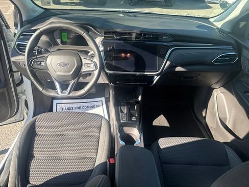 Used 2023 Chevrolet Bolt EUV LT w/ Comfort Package FWD image 20